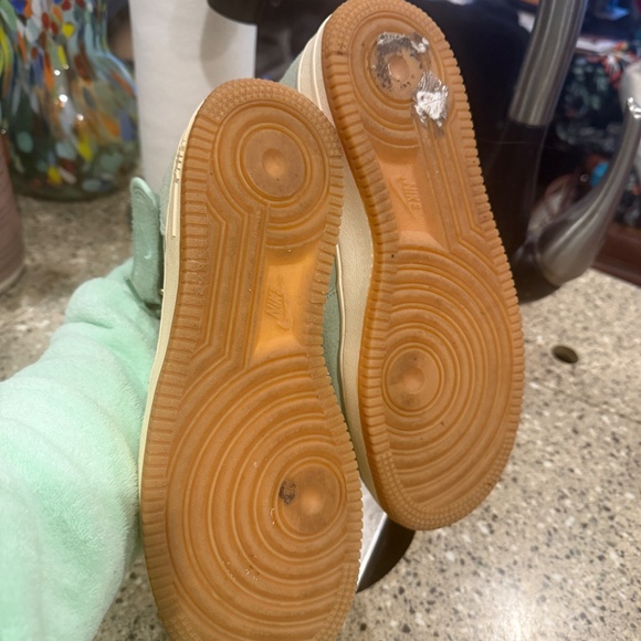 Nike Air Force 1 High ’07 SE • Mint Suede • Women’s - Picture 3 of 3